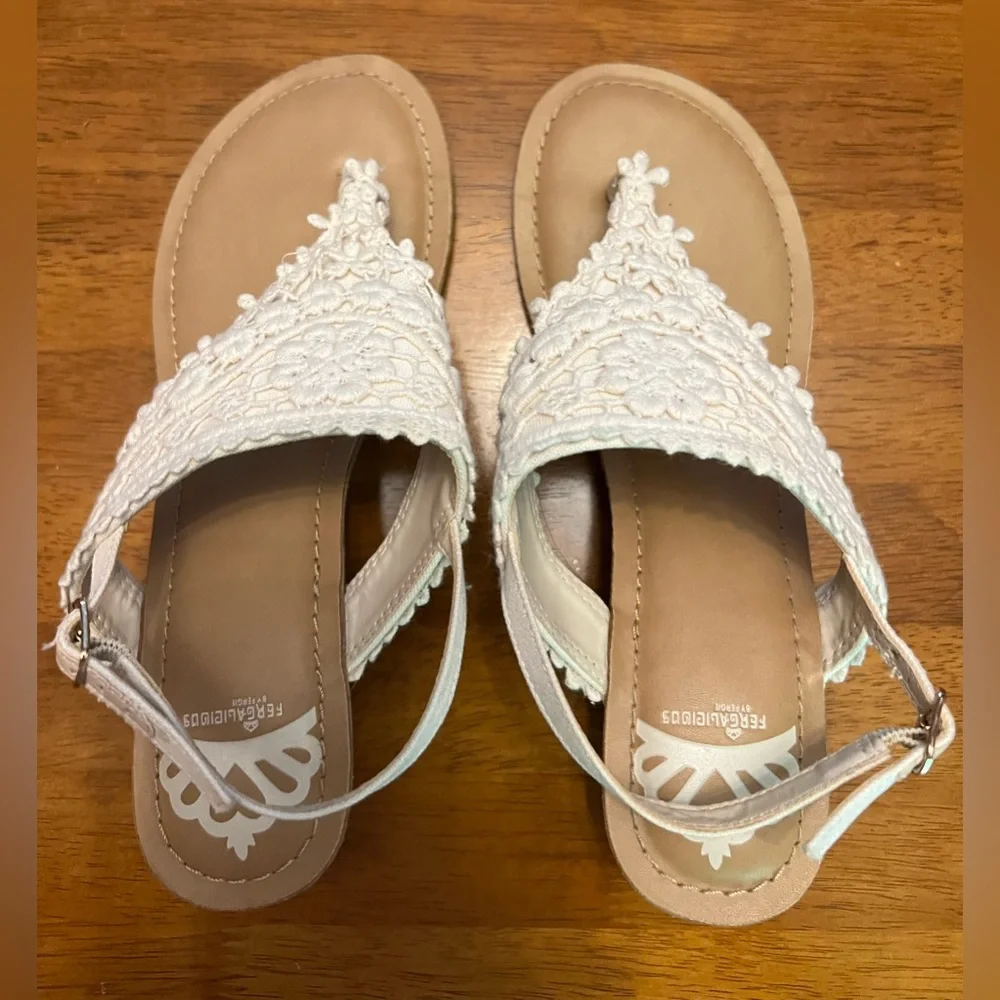 NWOT Fergalicious wedge sandals with woven lacy tops. Very boho and super cute! - Picture 2 of 6